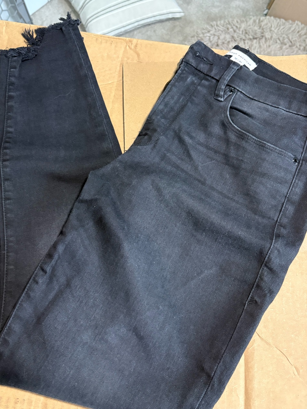 Good American Black Skinny Jeans